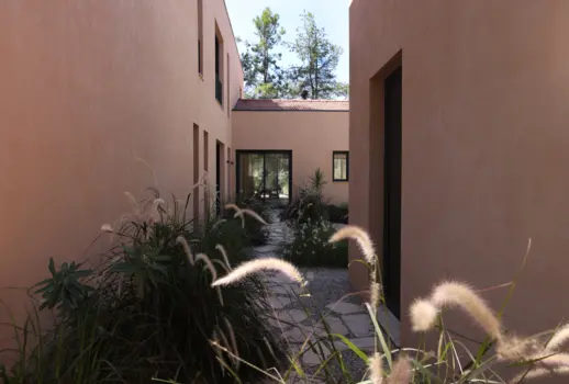 Solymos House